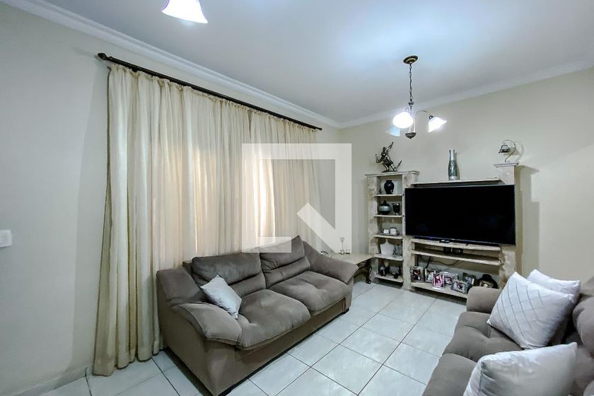 Casa, 4 quartos, 250 m² - Foto 2