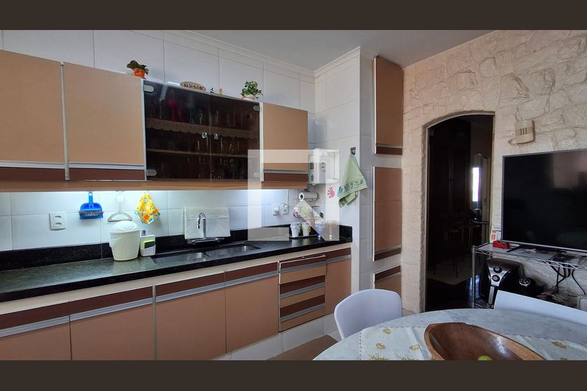 Apartamento à Venda - Cambuí, 4 Quartos,  170 m2 em , Campinas - sp | SoloBR