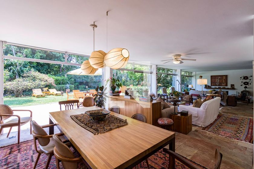 Casa, 4 quartos, 390 m² - Foto 1