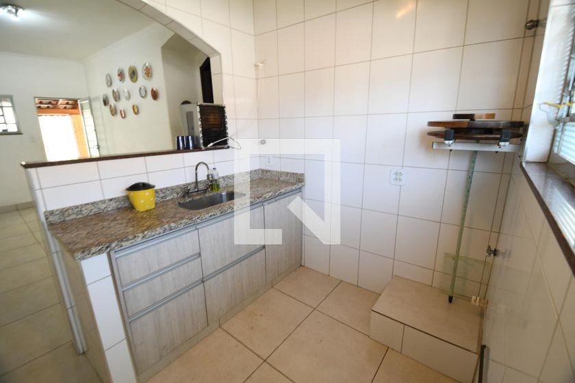 Casa à Venda - Jardim Chapadão, 3 Quartos,  220 m2 em , Campinas - sp | SoloBR