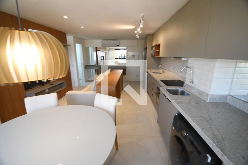 Apartamento à Venda - Nova Campinas, 1 Quarto,  50 m2 em , Campinas - sp | SoloBR