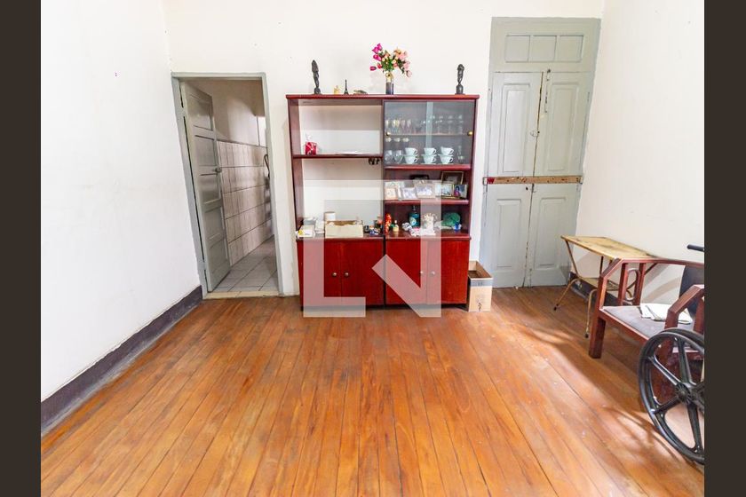 Casa, 2 quartos, 356 m² - Foto 7