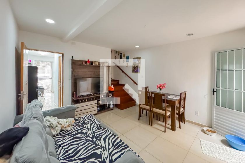 Casa, 2 quartos, 79 m² - Foto 1