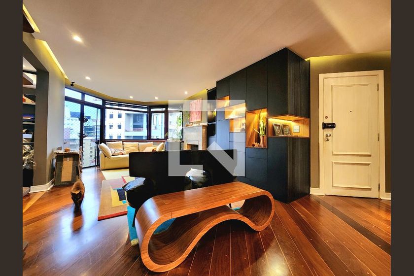Apartamento, 3 quartos, 166 m² - Foto 1
