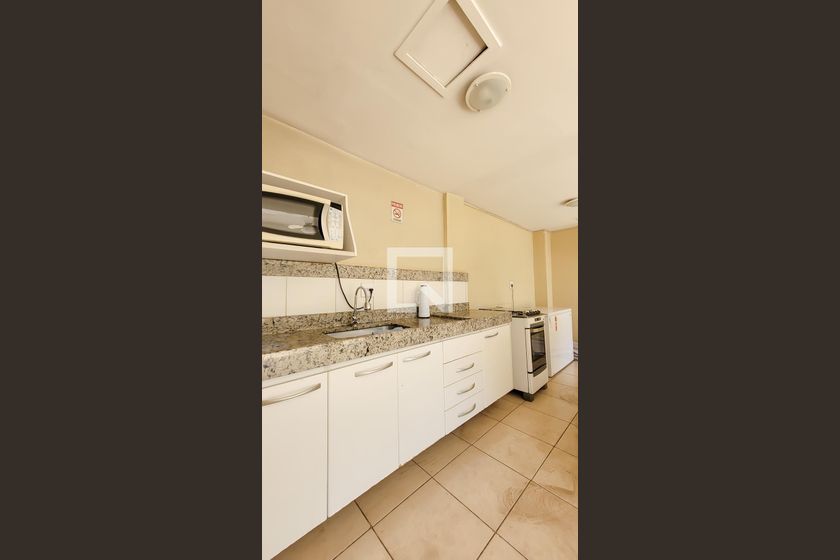 Apartamento à Venda - Mansões Santo Antônio, 3 Quartos,  140 m2 em , Campinas - sp | SoloBR