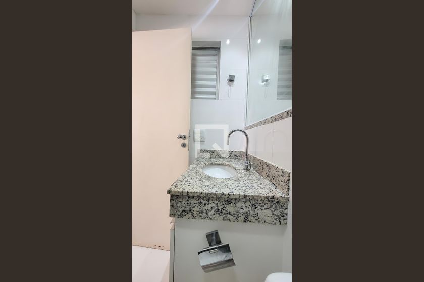 Apartamento à Venda - Mansões Santo Antônio, 3 Quartos,  140 m2 em , Campinas - sp | SoloBR