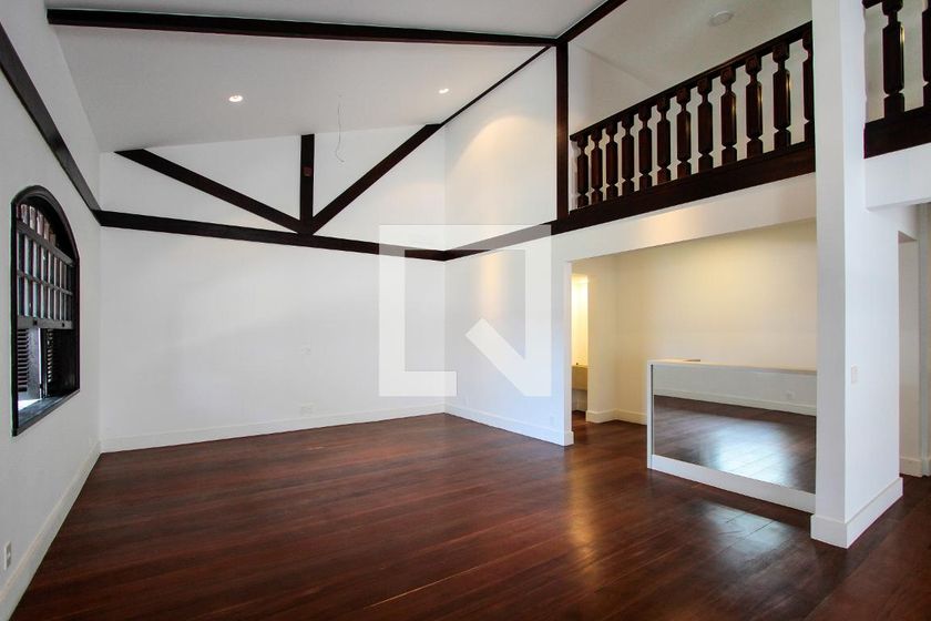 Casa, 6 quartos, 750 m² - Foto 2