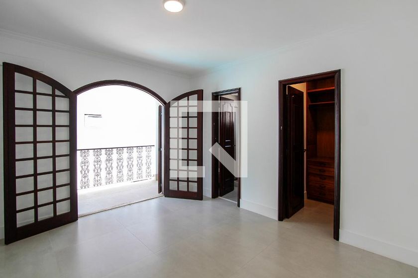 Casa, 6 quartos, 750 m² - Foto 19