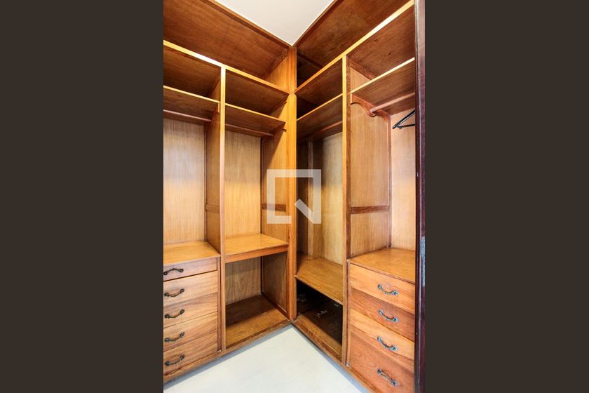 Casa, 6 quartos, 750 m² - Foto 23