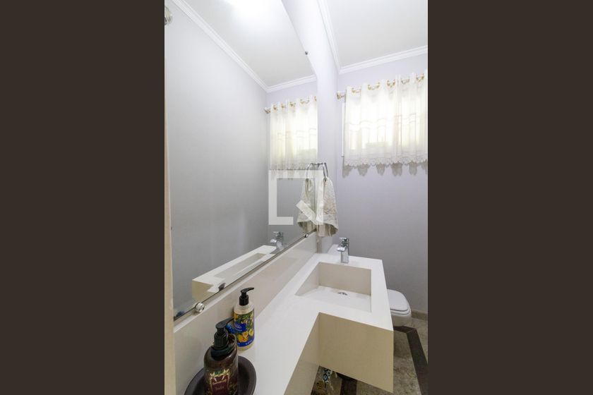 Casa à Venda - Lot. Alphaville Campinas, 4 Quartos,  380 m2 em , Campinas - sp | SoloBR
