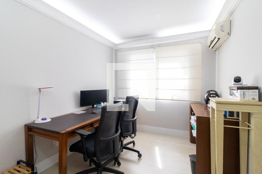 Casa à Venda - Lot. Alphaville Campinas, 4 Quartos,  380 m2 em , Campinas - sp | SoloBR
