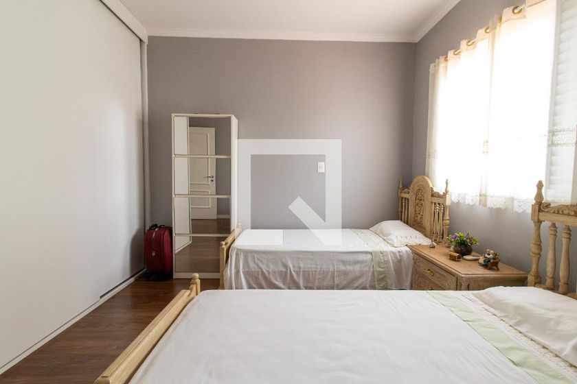 Casa à Venda - Lot. Alphaville Campinas, 4 Quartos,  380 m2 em , Campinas - sp | SoloBR