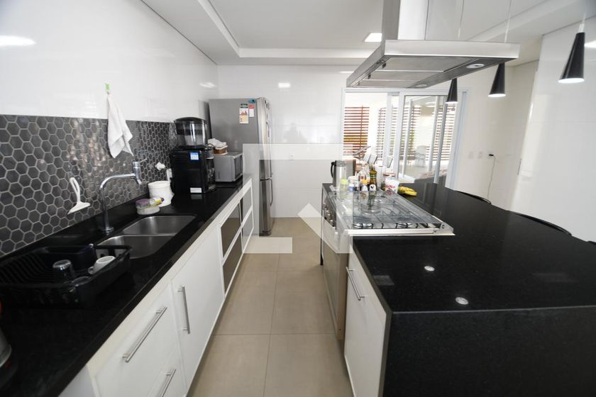 Casa à Venda - Lot. Alphaville Campinas, 5 Quartos,  620 m2 em , Campinas - sp | SoloBR