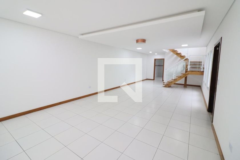 Casa, 3 quartos, 162 m² - Foto 3