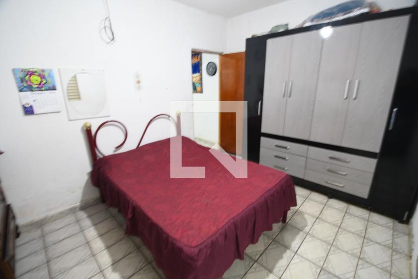 Casa à Venda - Jardim Flamboyant, 3 Quartos,  250 m2 em , Campinas - sp | SoloBR
