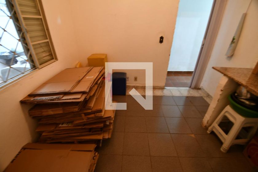 Casa à Venda - Jardim Flamboyant, 3 Quartos,  250 m2 em , Campinas - sp | SoloBR