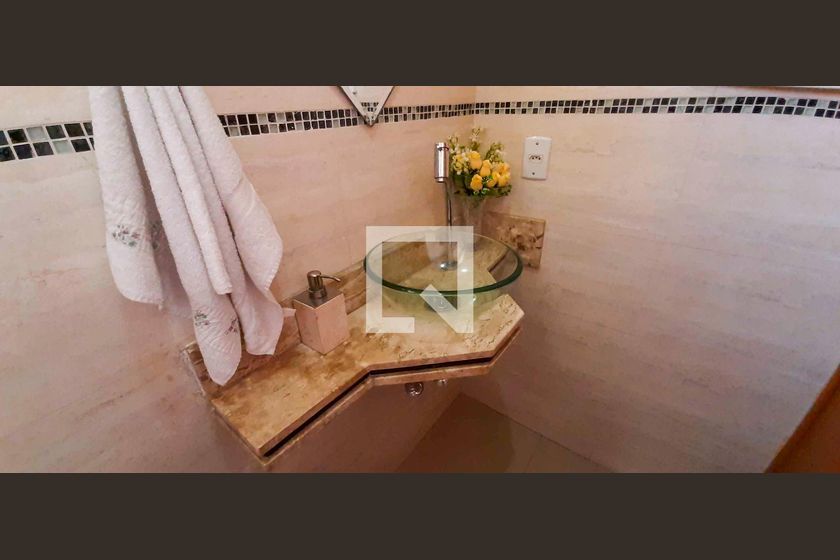 Casa, 4 quartos, 318 m² - Foto 49
