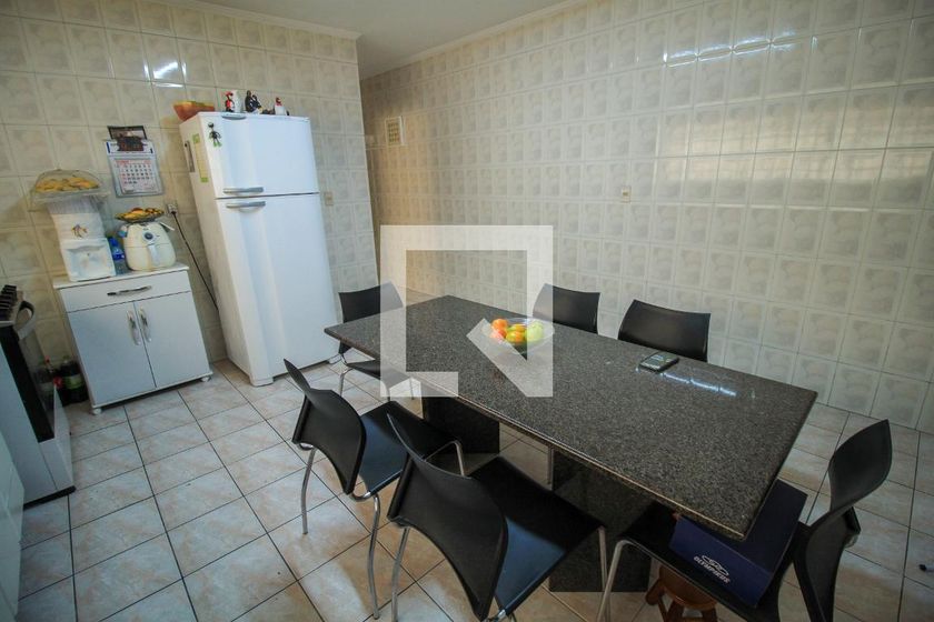 Casa, 3 quartos, 300 m² - Foto 77