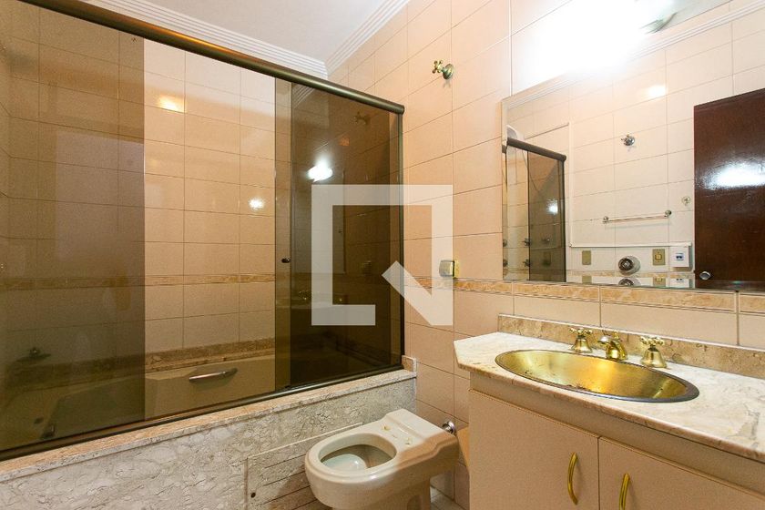Casa, 3 quartos, 245 m² - Foto 49