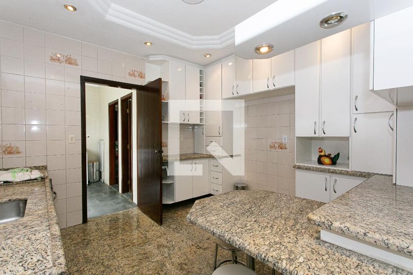 Casa, 3 quartos, 245 m² - Foto 67