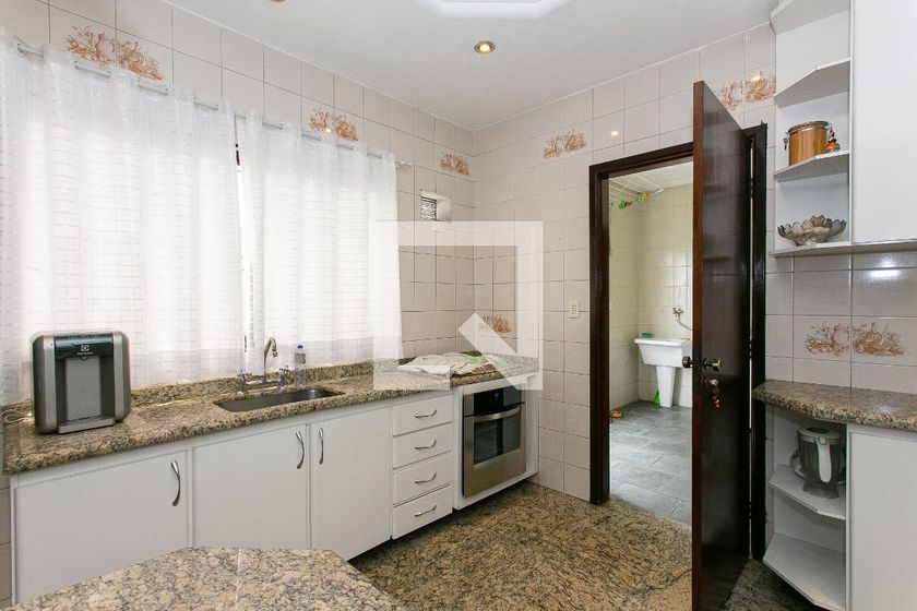 Casa, 3 quartos, 245 m² - Foto 69