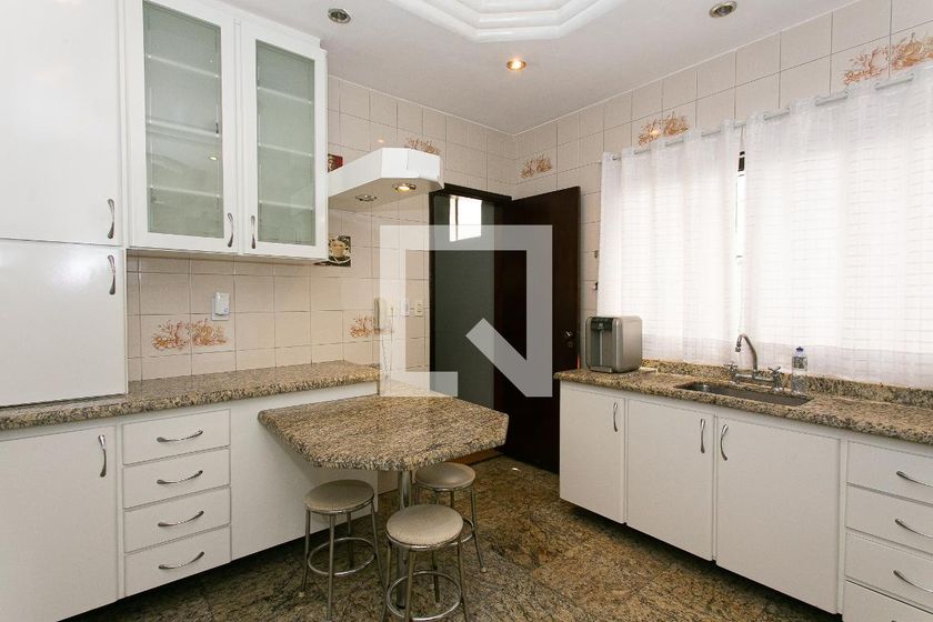Casa, 3 quartos, 245 m² - Foto 73