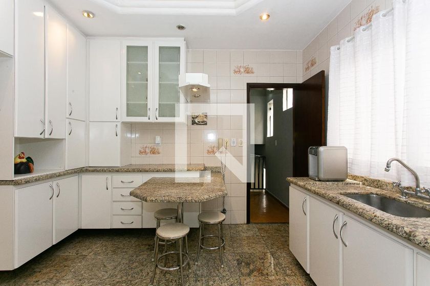 Casa, 3 quartos, 245 m² - Foto 71