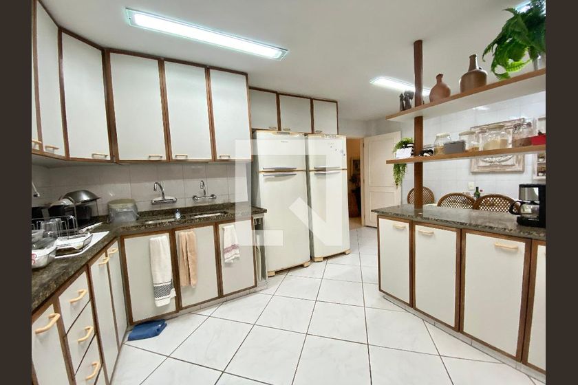 Apartamento, 3 quartos, 250 m² - Foto 49