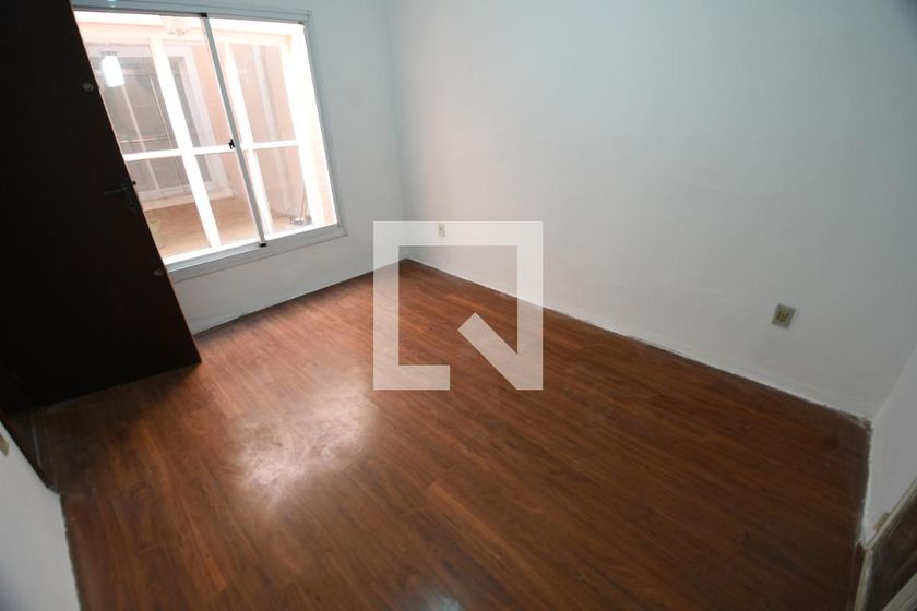 Casa à Venda - Taquaral, 4 Quartos,  157 m2 em , Campinas - sp | SoloBR