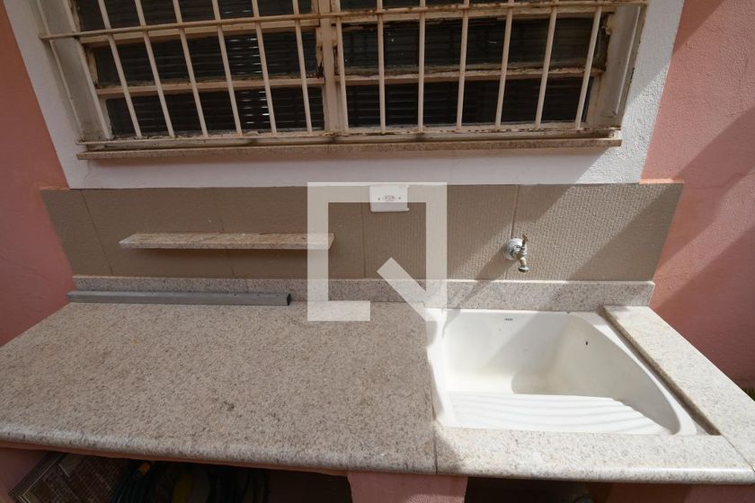 Casa à Venda - Taquaral, 4 Quartos,  157 m2 em , Campinas - sp | SoloBR