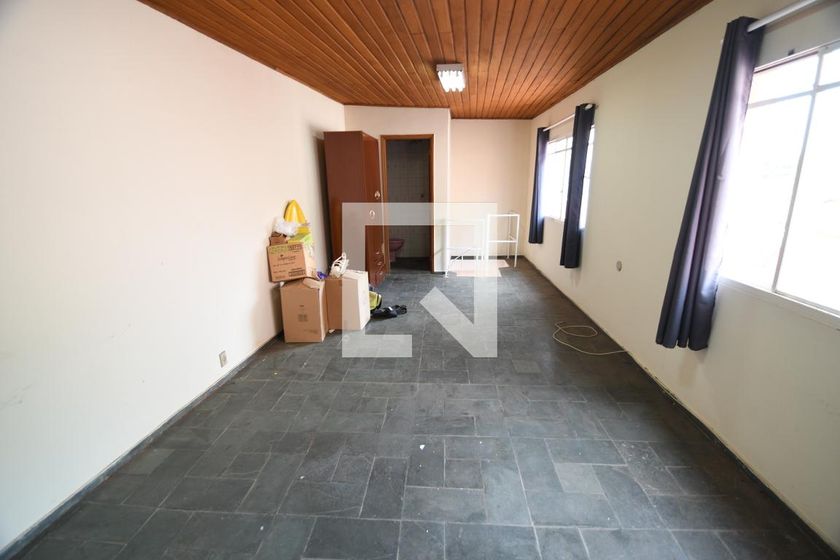 Casa à Venda - Taquaral, 4 Quartos,  157 m2 em , Campinas - sp | SoloBR