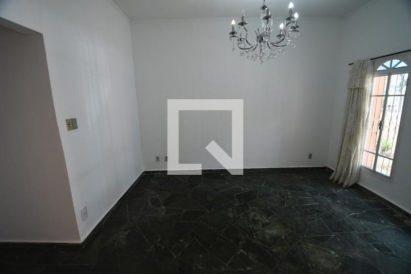 Casa à Venda - Taquaral, 4 Quartos,  157 m2 em , Campinas - sp | SoloBR