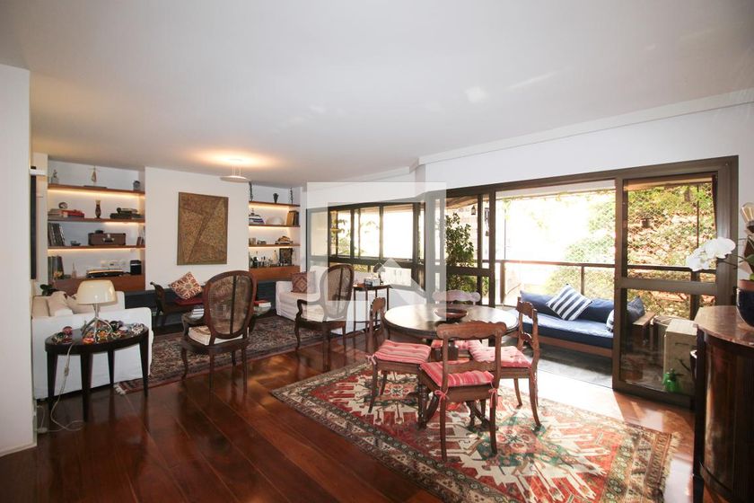 Apartamento, 3 quartos, 192 m² - Foto 1