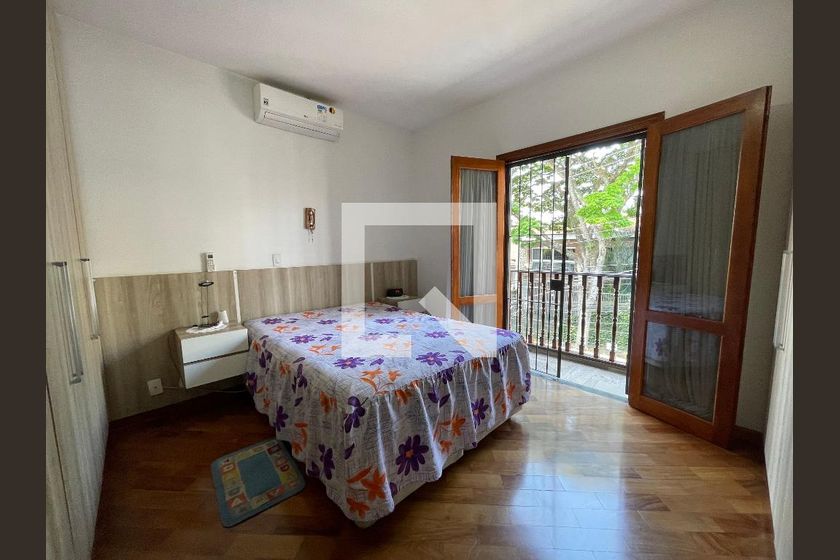 Casa, 3 quartos, 235 m² - Foto 17