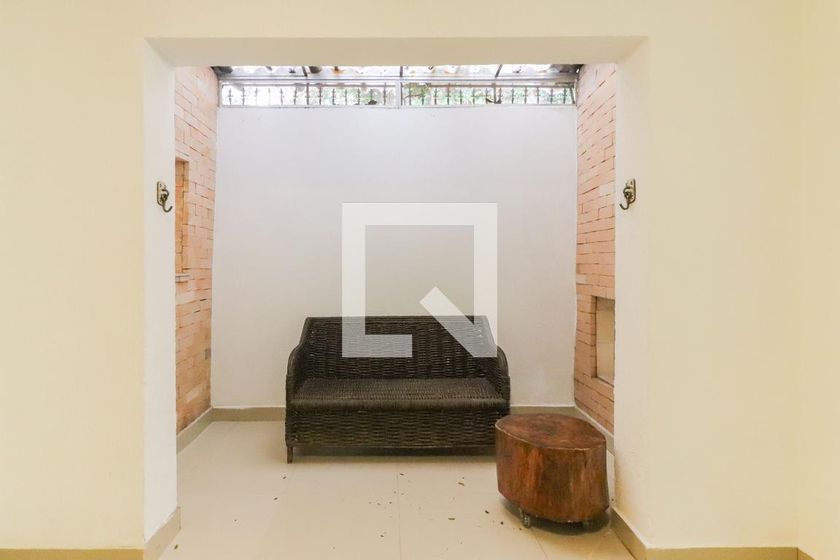 Casa, 3 quartos, 240 m² - Foto 9