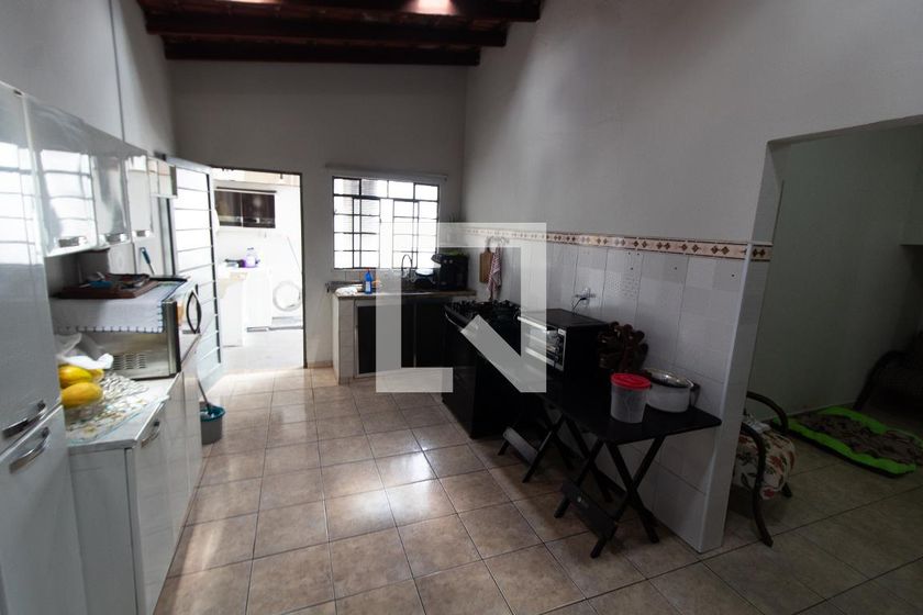 Casa à Venda - Jardim Flamboyant, 3 Quartos,  250 m2 em , Campinas - sp | SoloBR