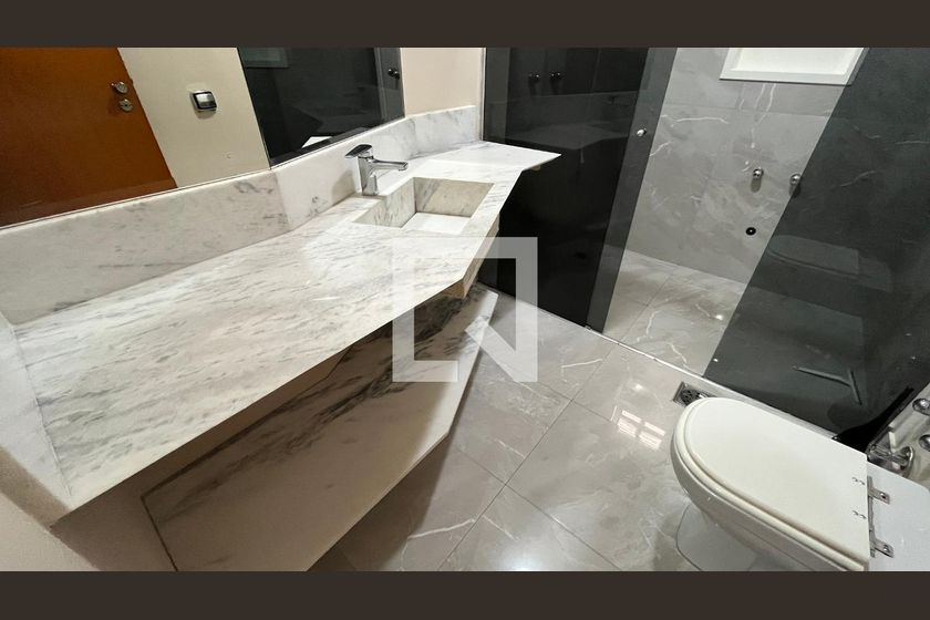 Casa à Venda - Mansões Santo Antônio, 5 Quartos,  407 m2 em , Campinas - sp | SoloBR