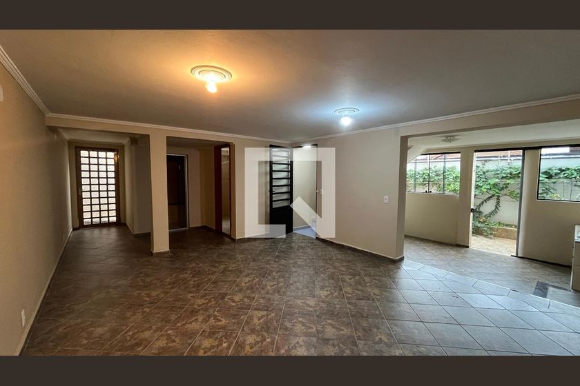 Casa à Venda - Mansões Santo Antônio, 5 Quartos,  407 m2 em , Campinas - sp | SoloBR