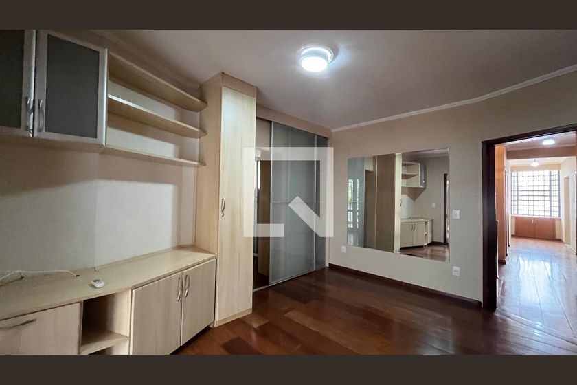 Casa à Venda - Mansões Santo Antônio, 5 Quartos,  407 m2 em , Campinas - sp | SoloBR
