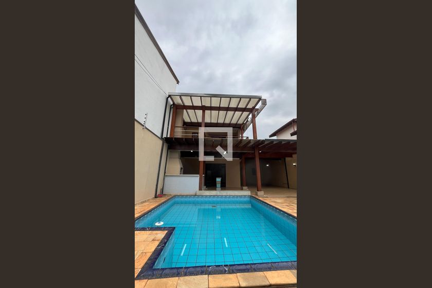 Casa à Venda - Mansões Santo Antônio, 5 Quartos,  407 m2 em , Campinas - sp | SoloBR