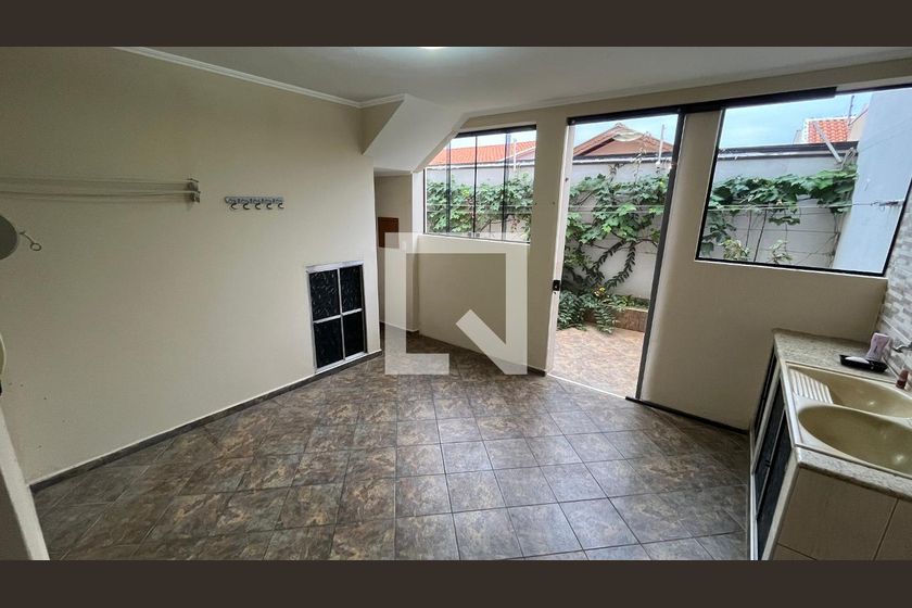 Casa à Venda - Mansões Santo Antônio, 5 Quartos,  407 m2 em , Campinas - sp | SoloBR