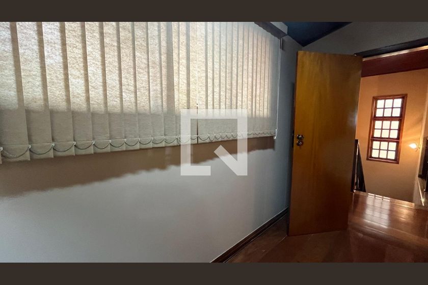 Casa à Venda - Mansões Santo Antônio, 5 Quartos,  407 m2 em , Campinas - sp | SoloBR