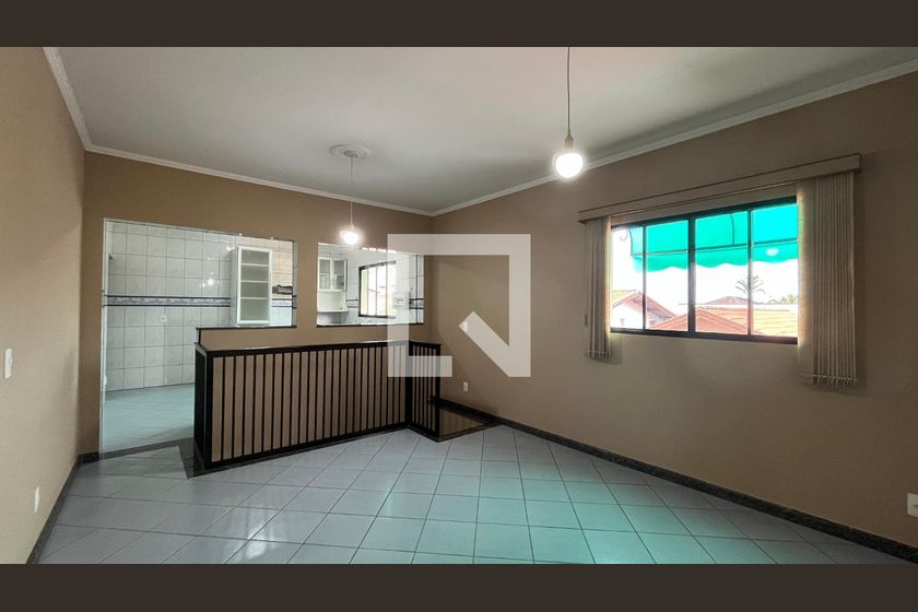 Casa à Venda - Mansões Santo Antônio, 5 Quartos,  407 m2 em , Campinas - sp | SoloBR