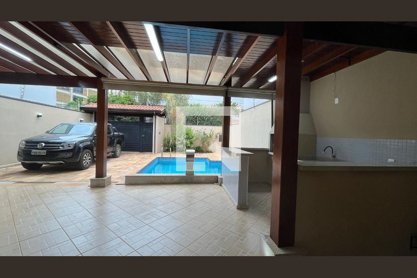 Casa à Venda - Mansões Santo Antônio, 5 Quartos,  407 m2 em , Campinas - sp | SoloBR