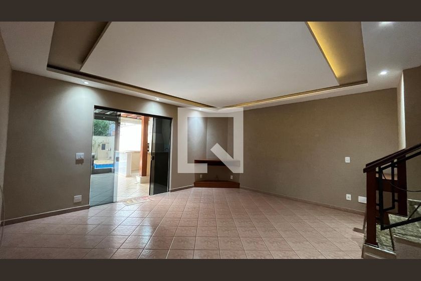 Casa à Venda - Mansões Santo Antônio, 5 Quartos,  407 m2 em , Campinas - sp | SoloBR