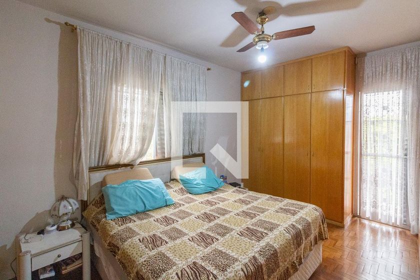 Casa, 4 quartos, 320 m² - Foto 47
