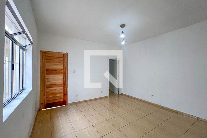 Casa, 2 quartos, 180 m² - Foto 1