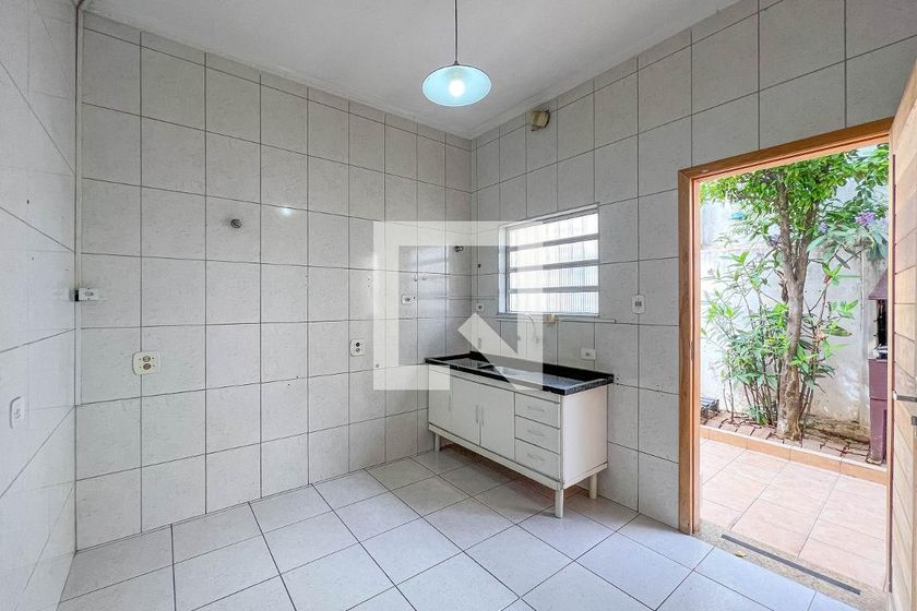 Casa, 2 quartos, 180 m² - Foto 33