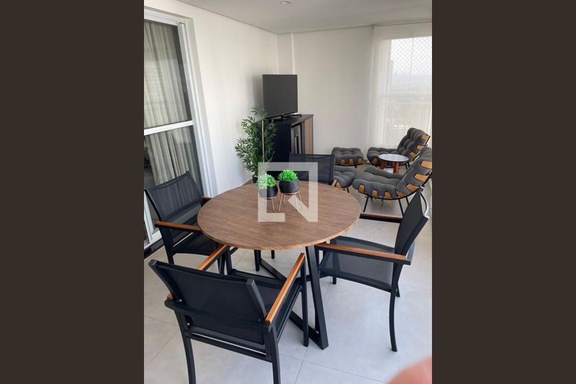 Apartamento, 3 quartos, 132 m² - Foto 2