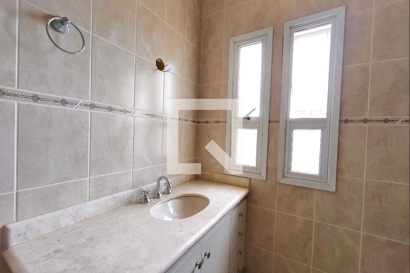 Casa à Venda - Parque Prado, 4 Quartos,  334 m2 em , Campinas - sp | SoloBR